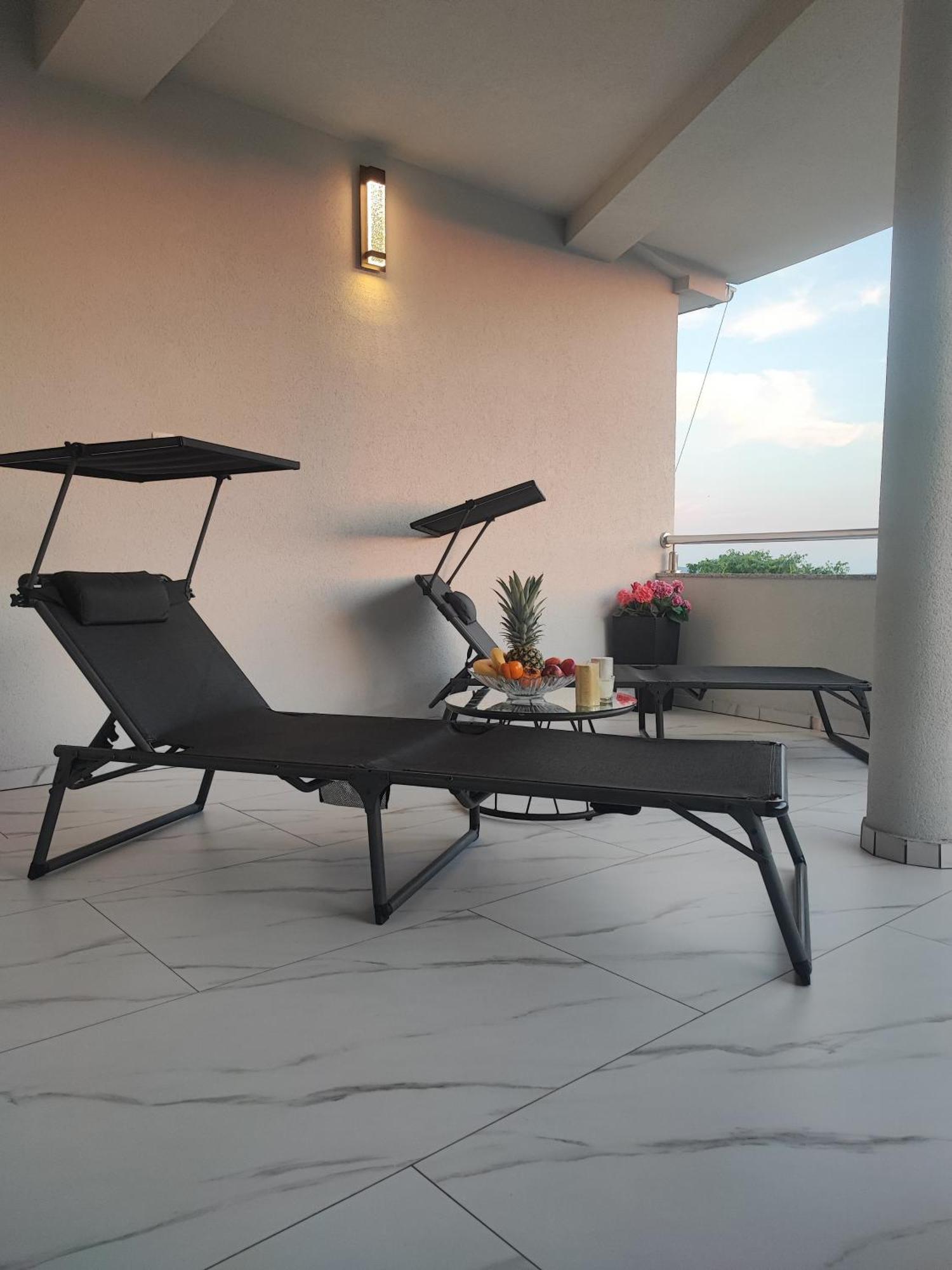 Deluxe Look Apartment Zadar Exterior photo